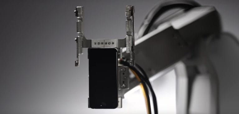 robotul liam - apple