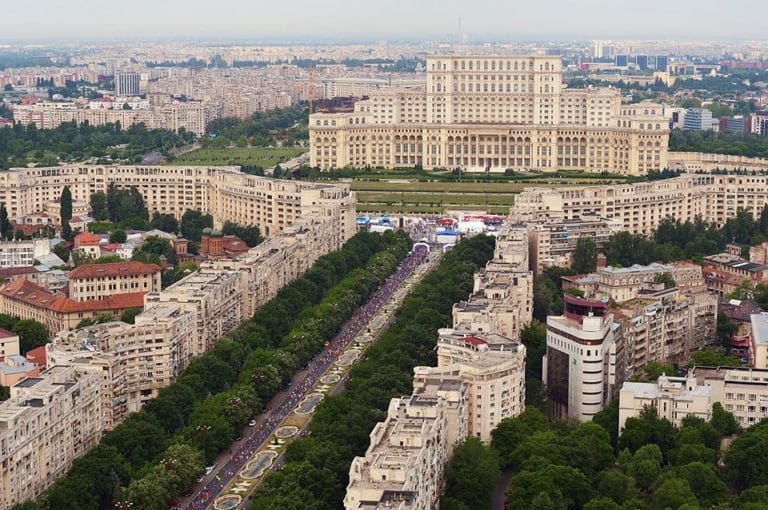 Pe 3 aprilie alerg 10 kilometri la UNIQA Bucharest Run. Încă se mai fac înscrieri 26 | Cristian Florea