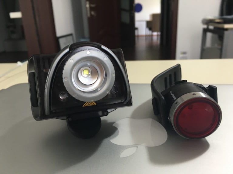 lumina pentru biciclete ledlenser 2