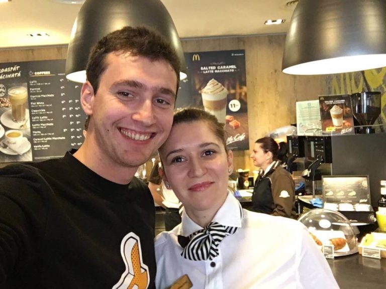 Cum a fost sa lucrez la McDonald's