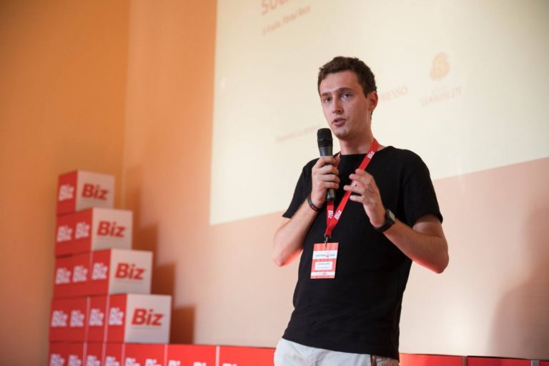 Eu cred că #bizsmscamp ajută mult la evoluția industriei online 1 | Cristian Florea cristian florea - bizsmscamp ajută la evoluția industriei online