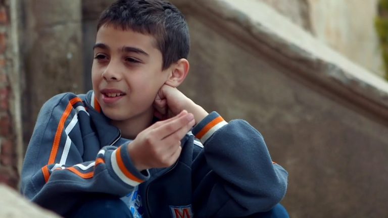 Filmul Usturoi poate fi văzut gratuit online 15 | Cristian Florea filmul usturoi