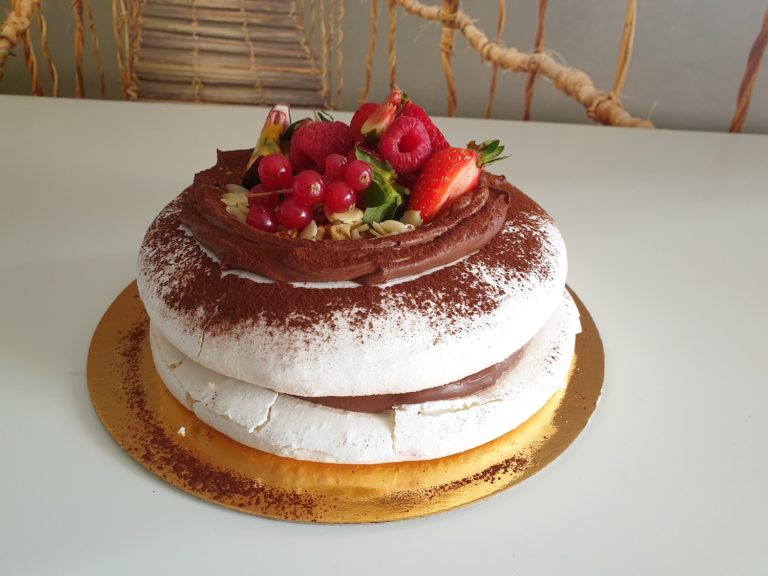Mi-am luat tortul #StămAcasă de la Tort de Bezea 16 | Cristian Florea